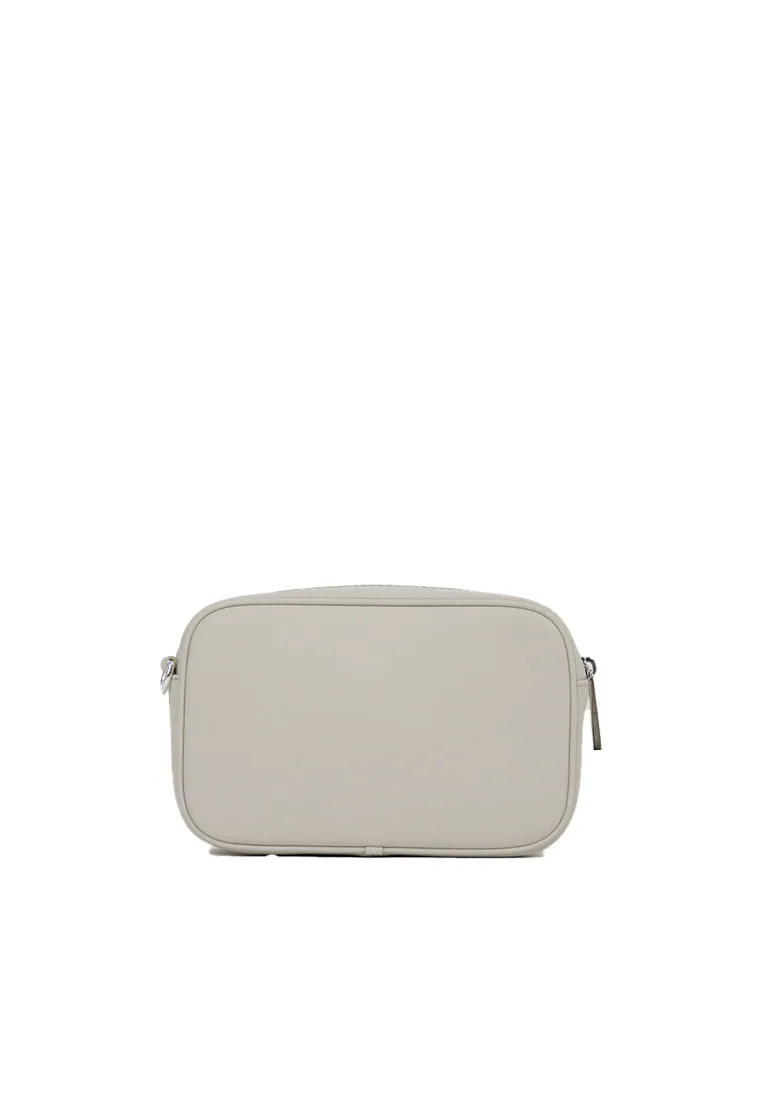 ( AS IS ) Marc Jacobs Perfect Flash H107L01SP22 Crossbody In Marshmallow