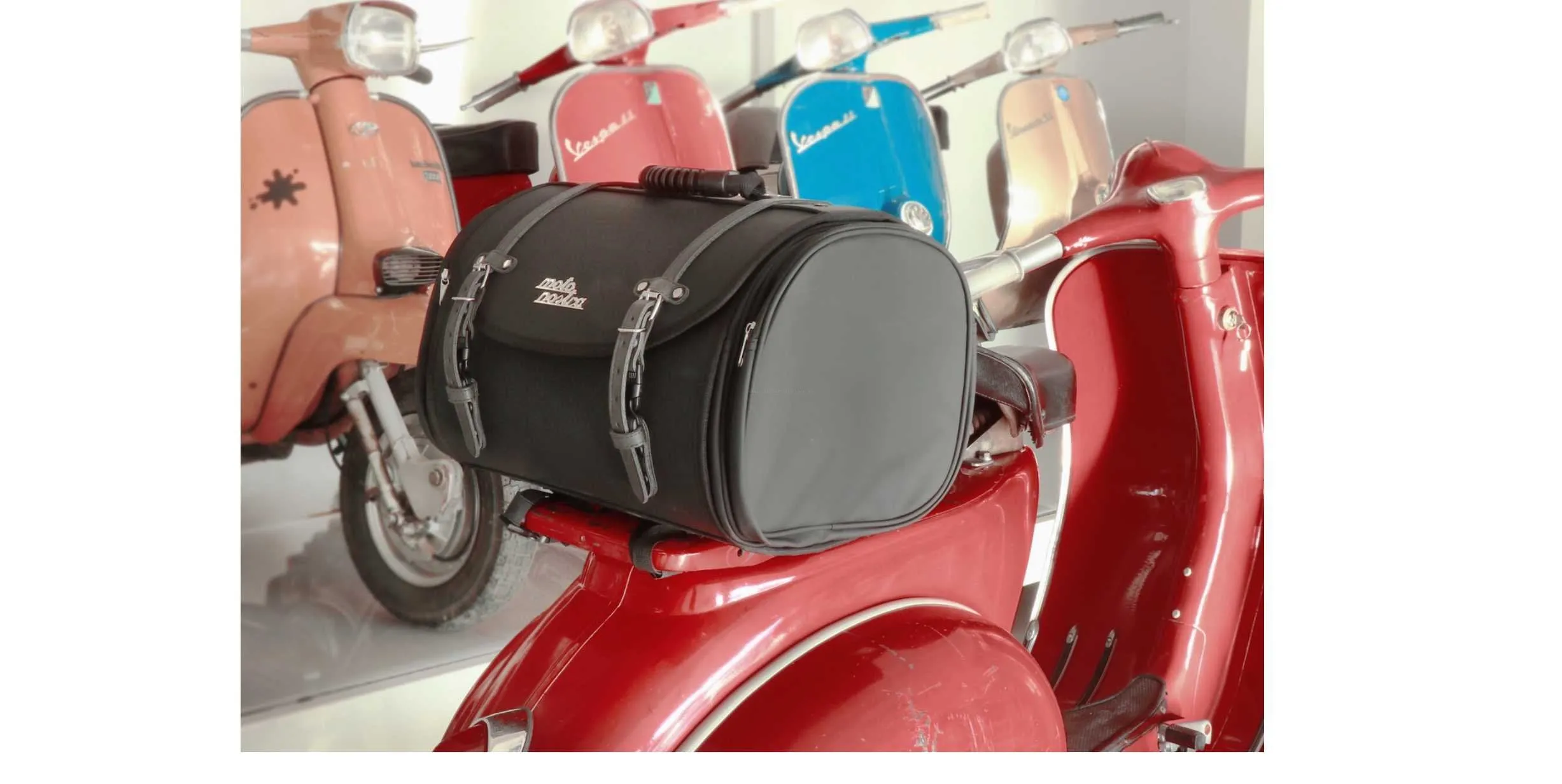 Bag/ Case Large for Carrier MOTO NOSTRA Black | Vespa GTS/GTV/ LX/LXV/ ET4/S/ Sprint/ Primavera