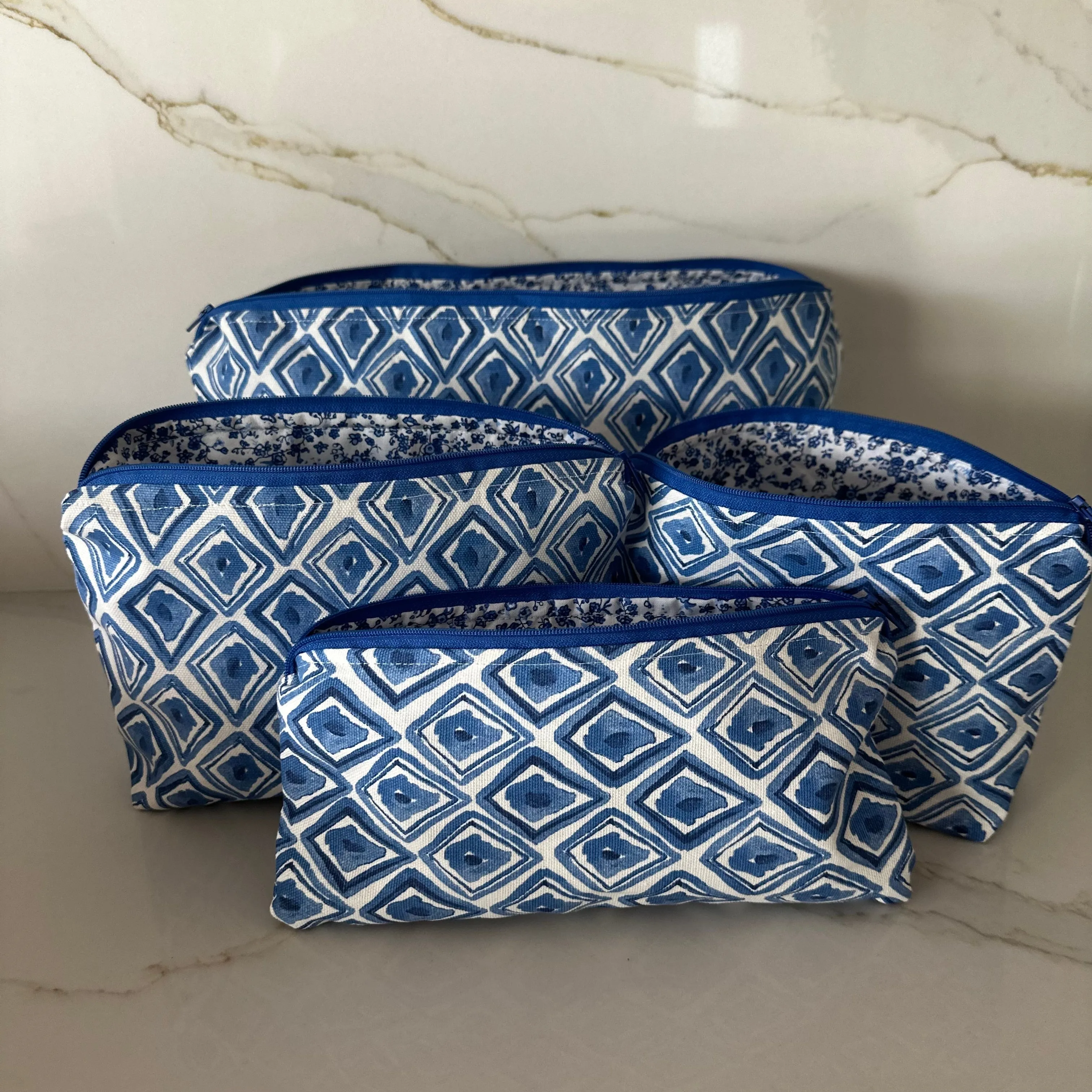 Blue Pyramids Zipper Bags