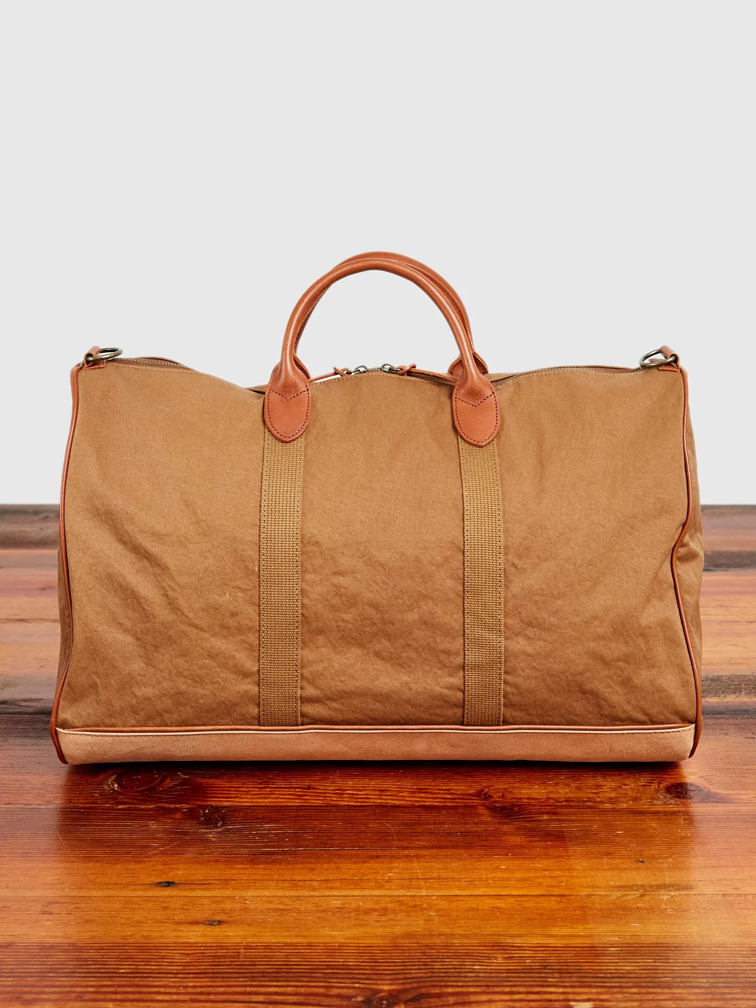 Boston Bag in Coyote