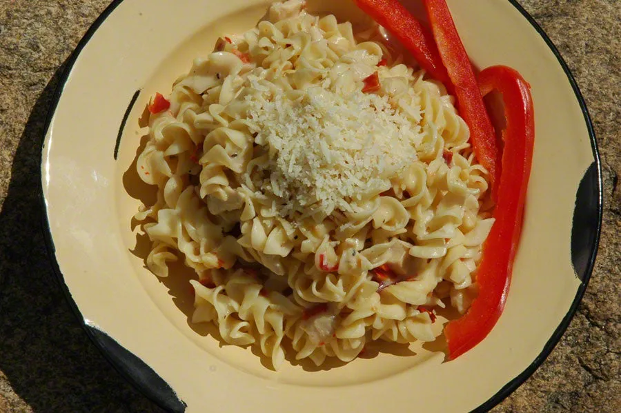 NEW Backpacker's Pantry Fettuccini Alfredo with Chicken: 2 Servings