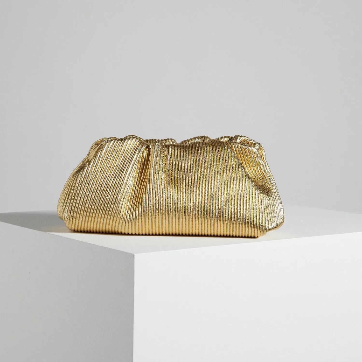 Roll 20 Corrugated Gold Clutch (coming soon)