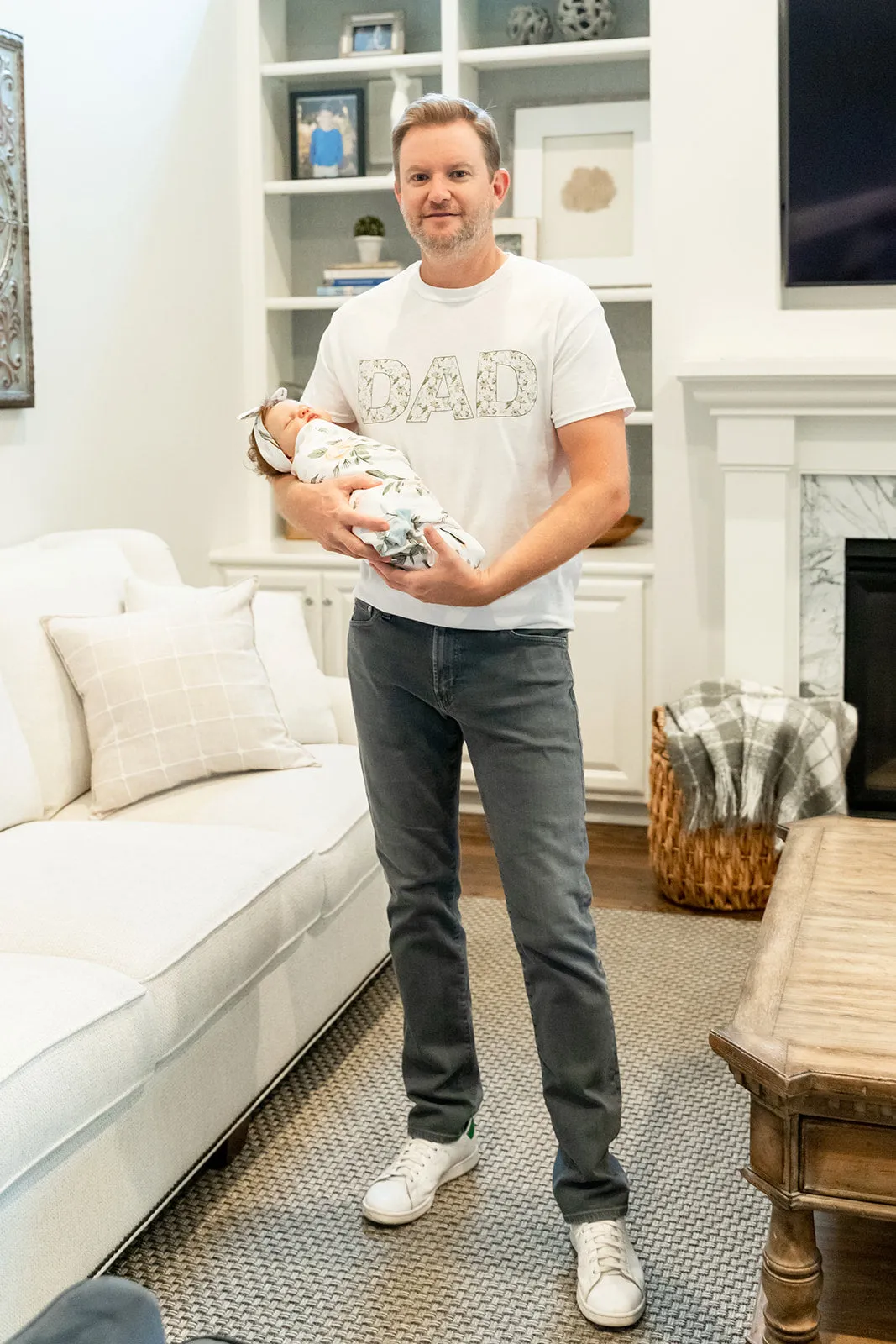 Sage Robe & Hadley Newborn Swaddle Blanket Set & Dad T-Shirt