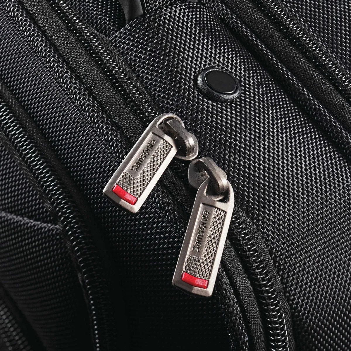 Samsonite Xenon 3.0 Spinner Mobile Office