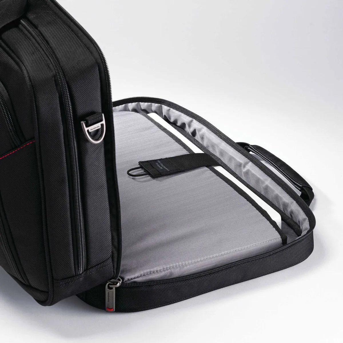 Samsonite Xenon 3.0 Two Gusset Toploader