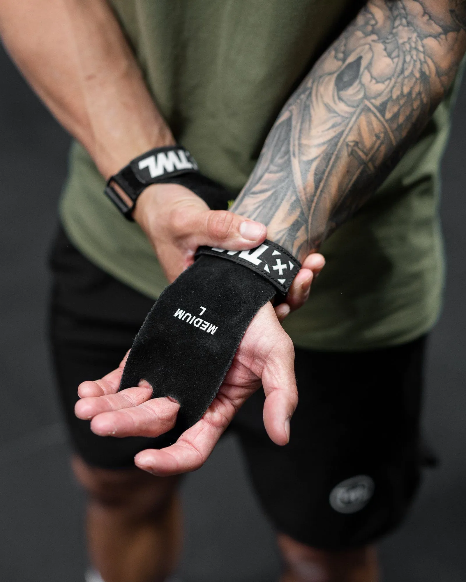 The WOD Life - Leather Gymnastics Grips 2.0 - Black