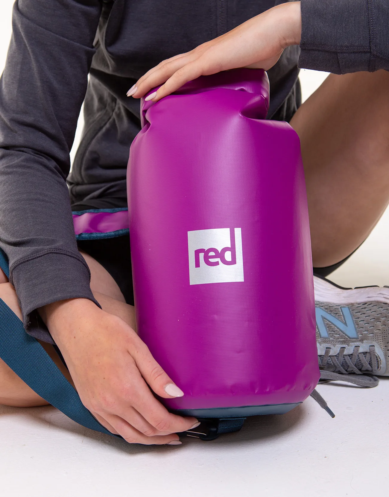 Waterproof Roll Top 10 Litre Dry Bag - Venture Purple