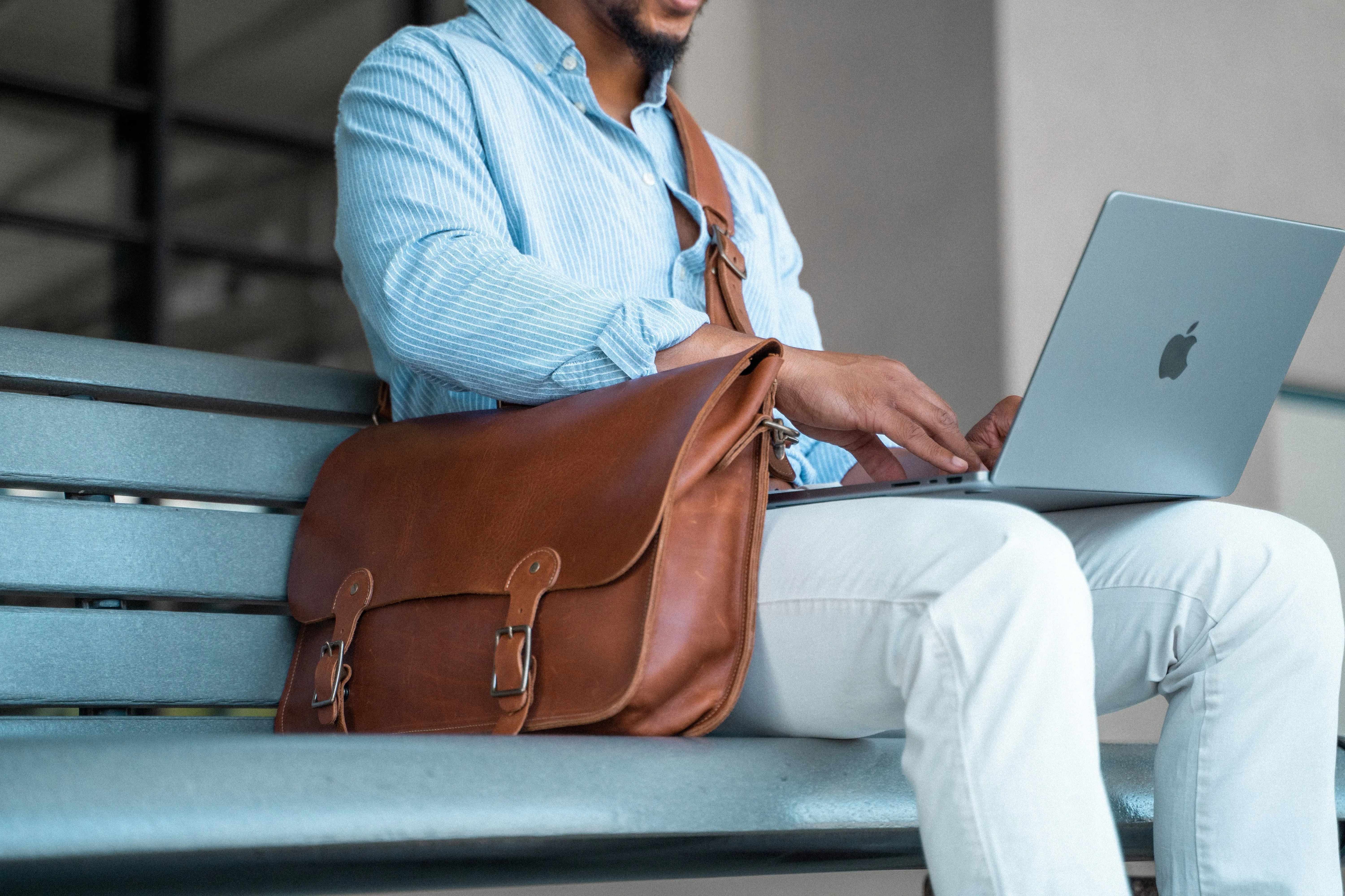 Your Logo   Our Leather - The No. 1860 EXPRESS - Fine Leather Messenger Bag & Briefcase - Custom Logo and Corporate Gifting